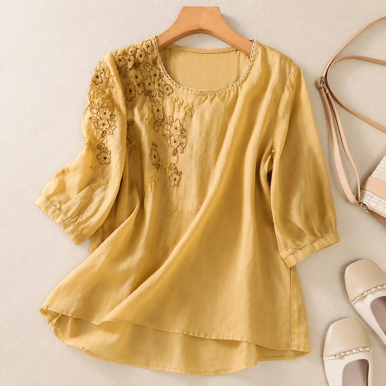 Nature Cotton Floral Embroidered Top